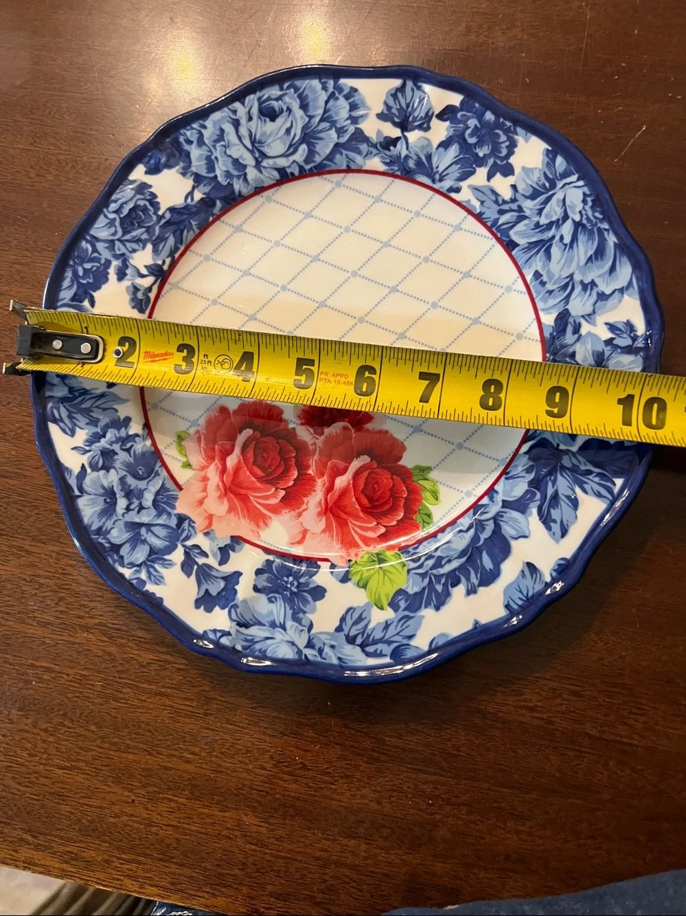 Pioneer Woman Heritage Floral Ceramic Dinner Plates - Set of 4 Red Roses $90